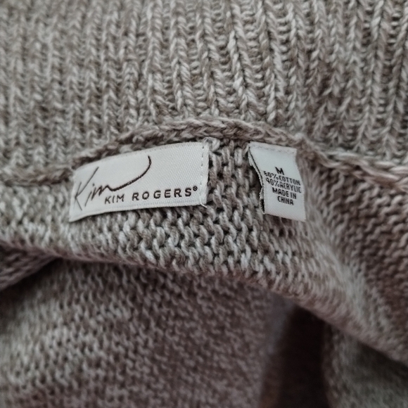 Kim Rogers size medium knitted short sleeve wrap cover - Picture 8 of 8